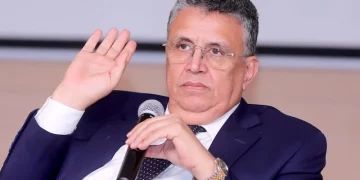 قانون المحاماة يفرض “عقداً مكتوباً” بين المحامي وموكله يتضمن تحديد الأتعاب