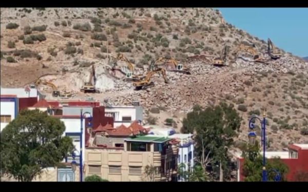 عامل الحسيمة يتفقد مشاريع تنموية في طور الإنجاز