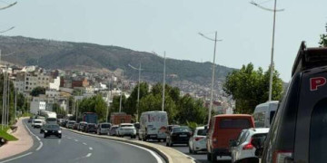 اكتظاظ بين تطوان وطنجة بسبب تشديد المراقبة
