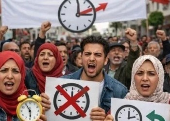 أكثر من 140 ألف توقيع ضد الساعة الإضافية والحملة تلوح بالتصعيد