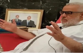 بنكيران ينتقد هاشتاغ “أخنوش ارحل”.. ويعتبر حزبه هو الحل