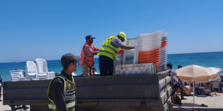 إجراءات صارمة لتقنين رخص الاصطياف بشواطئ جهة طنجة قبل الانتخابات