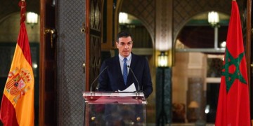 سانشيز: هؤلاء المهاجرون يعتنون بكبارنا ويوفرون الغذاء لموائدنا وتسوية وضعيتهم “فعل عدالة”