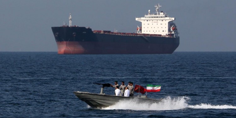 كيف ستؤثر التوترات الإقليمية على أسعار الوقود والسلع بالمغرب؟