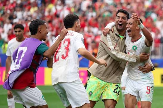 مباراة المنتخبين المغربي والفرنسي تحبس الأنفاس