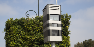 الرادارات الثابتة تشرع في رصد المخالفات في الاتجاهين