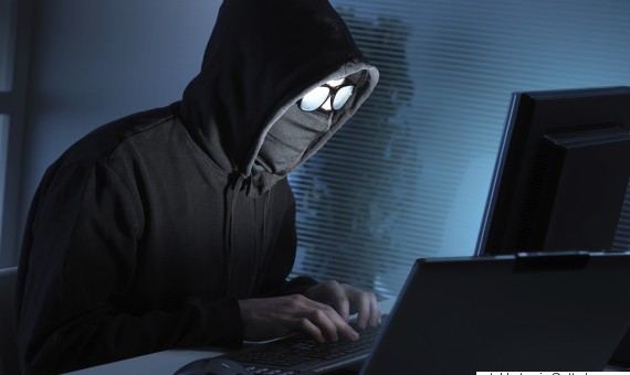 الحبس والحظر الرقمي لـ “فيسبوكي” القصر الكبير