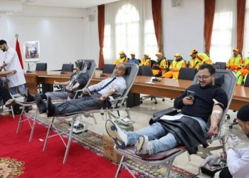 إقليم الحسيمة .. إقبال كبير للمواطنين للتبرع بالدم بإمزورن لتعزيز المخزون