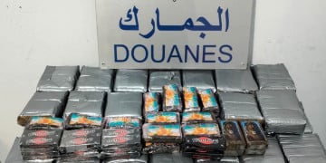 معبر باب سبتة.. إحباط محاولة لتهريب 32.4 كيلوغراما من الشيرا