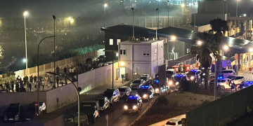 سبتة تستعيد هدوءها وسط تشديد أمني واستمرار البحث عن المفقودين
