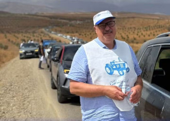 محمد الحموتي.. شبكة علاقات واسعة تؤسس لنفوذ انتخابي جديد بالحسيمة