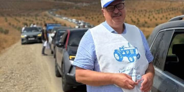 محمد الحموتي.. شبكة علاقات واسعة تؤسس لنفوذ انتخابي جديد بالحسيمة