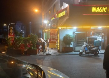 سكان شارع الجزائر وموسى بن نصير بالحسيمة يطالبون بوقف احتلال الملك العمومي