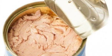 وجبة “طون” فاسدة تُرسل خمسة أشخاص إلى مستعجلات تارجيست