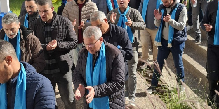 تعليق مؤقت للبرنامج النضالي للجامعة الوطنية للتعليم بالحسيمة