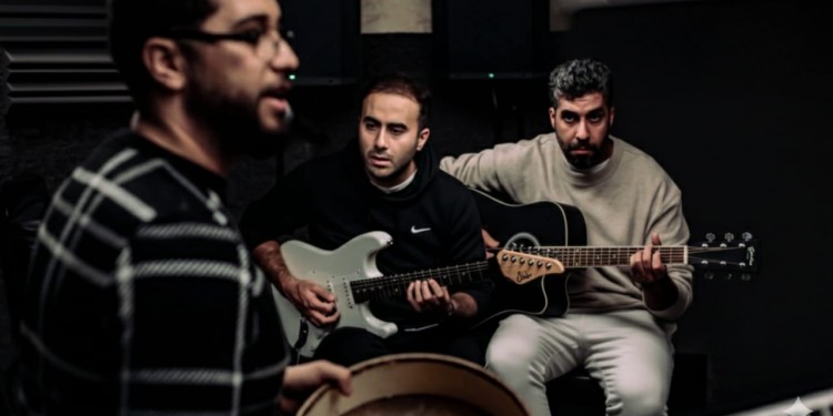 سيفاكس باند… الإبداع الريفي يتحدى الهجرة ويواصل إشعاعه في أوروبا