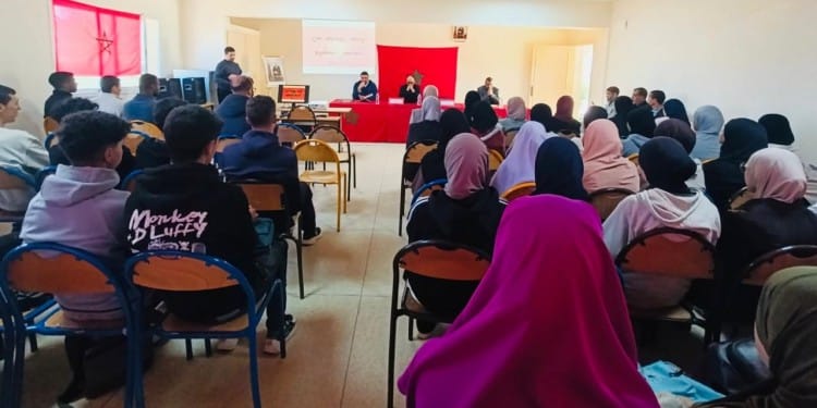 بني عمارت: ندوة فكرية تستحضر تاريخ المقاومة وتثمن أدوار رموزها المحلية