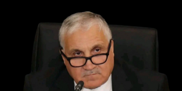 الحسين قوضاض يحل ضيفاً ثقيلا على مديرية التعليم بالحسيمة