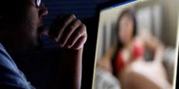 فيديو إباحي يجر فتاة بتطوان إلى القضاء