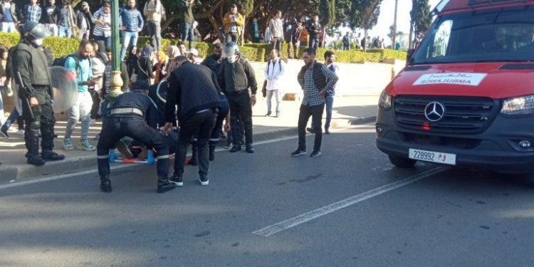 تدخل بالقوة وتوقيفات في صفوف أساتذة التعاقد بالرباط