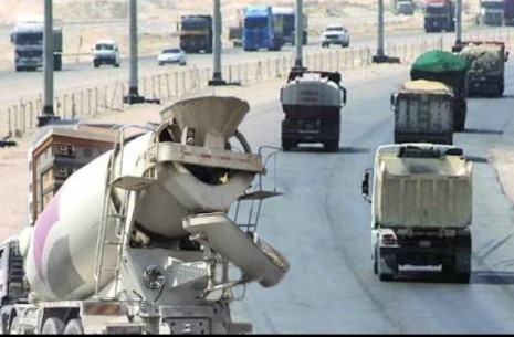 شاحنات “انتحارية” على طريق طنجة/ تطوان “قنابل موقوتة” تستوجب الردع شاحنات “انتحارية” على طريق طنجة/ تطوان “قنابل موقوتة” تستوجب الردع