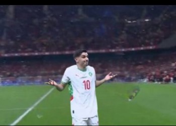 المغرب يروض الكاميرون ويطير إلى نصف النهائي