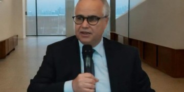 مجلس الحكومة يصادق على تعيين جمال الدين بنحيون عميدًا لكلية الآداب بتطوان