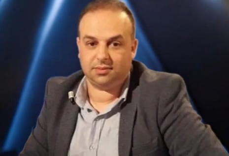 في ذكرى رحيل الشاعر محسن أخريف: أثرٌ يعلو الغياب