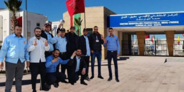 مارتيل: وقفة احتجاجية لحراس الأمن الخاص بمصحة النهار بسبب تأخر الأجور
