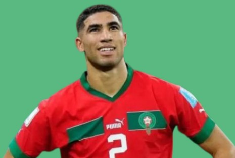 لا أحد كأشرف حكيمي: القائد الرمز الذي يقود المغرب بكبرياء الأبطال