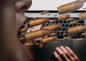 اسبانيا: استهداف المهاجرين على المنصات الرقمية يثير مخاوف من تصاعد خطاب الكراهية