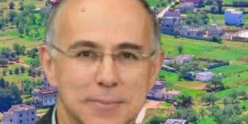 فايز كلوج… من “تفنسة” بالحسيمة إلى إعادة تعريف اقتصاد الخدمات