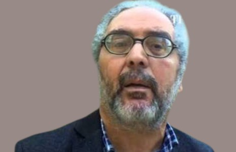 عبد الكريم الأمراني يعود إلى ثلاثة عقود من الصحافة في كتاب جديد