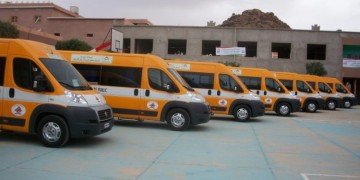 توزيع حافلات للنقل المدرسي على عدد من الجماعات الترابية بإقليم الحسيمة
