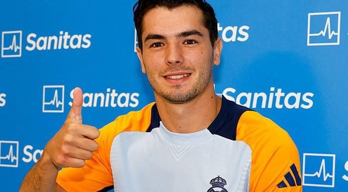 أنشيلوتي يشيد بدياز