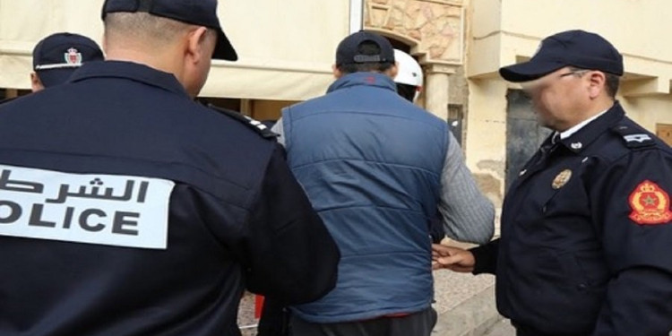 اعتقال شخص بالحسيمة للاشتباه في استدراج وهتك عرض عدد من القاصرين