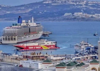 نمو خط طنجة– طريفة يجدد مطالب إسبانية بتحسين الولوج إلى ميناء طريفة