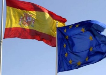 المفوضية الأوروبية تضغط على مدريد: “رسائل إنذار” لضمان الشفافية الضريبية