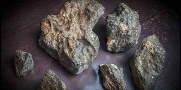 صخرة فضائية اقتناها امريكي من المغرب فريدة وتختزل تاريخ المريخ