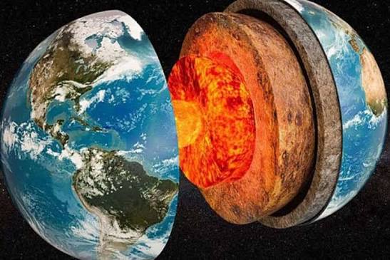 اكتشاف علمي في نواة الأرض: إعادة النظر في أصل مياه كوكبنا