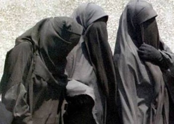 قضية النقاب والبرقع في إسبانيا: بلدية مرسية تقر خطوة الحظر الرسمي