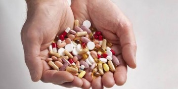 يهم المغاربة: تحذير طبي من استخدام “أوغمنتين” لعلاج التهاب الحلق