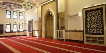 رفض المساجد استقبال نازحي الحرائق يثير جدلا داخل الجالية المسلمة بإسبانيا