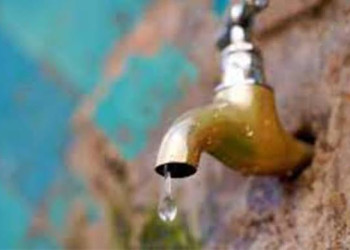 انقطاع مفاجئ للماء بدواوير الحسيمة يوم العيد يثير استياء السكان