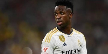 ​تجديد عقد فينيسيوس جونيور في “نقطة الصفر”