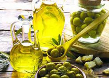 وزان تحتضن الدورة الثالثة للمعرض الوطني للزيتون