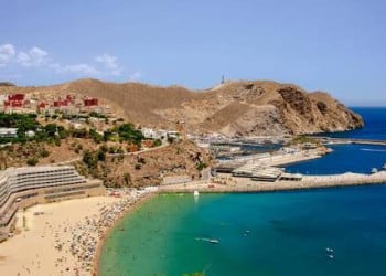 الحسيمة، جوهرة البحر الأبيض المتوسط، تستقبل عشاق الاصطياف