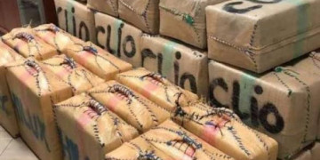الحسيمة: الدرك الملكي يحجز نحو 400 كيلوغرام من المخدرات بإكاون