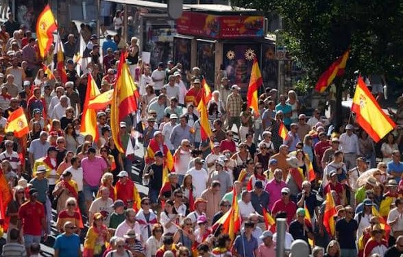 استطلاعات الانتخابات الإسبانية تكشف انقساماً في التقديرات.