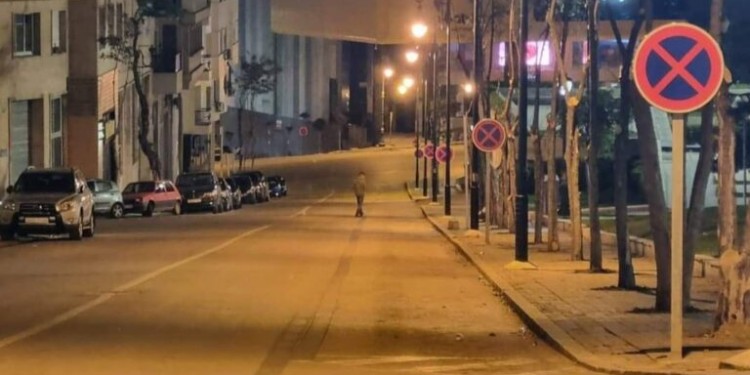 الحسيمة: مطالب بتنظيم أوضح لعلامات منع الوقوف والتوقف